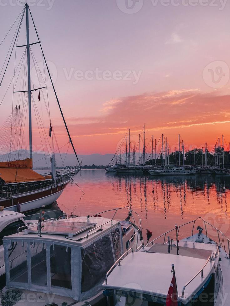 ships in the ocean on the pier fabulous pink sunset photo
