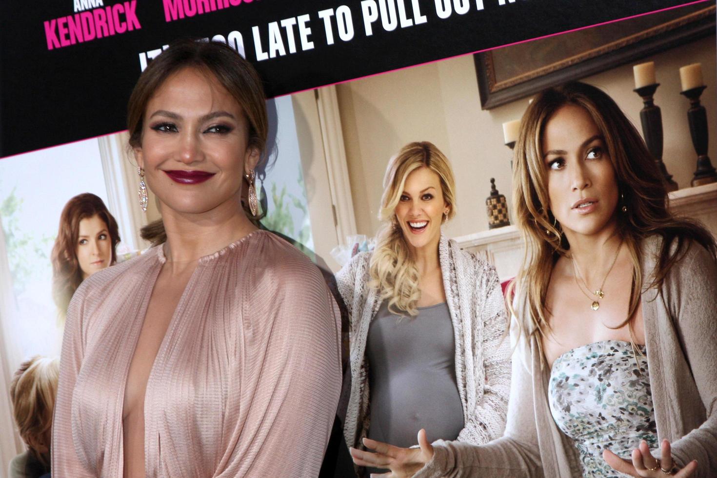 LOS ANGELES, MAY 14 - Jennifer Lopez arrives at the What To Expect When You re Expecting Premiere at Graumans Chinese Theater on May 14, 2012 in Los Angeles, CA photo