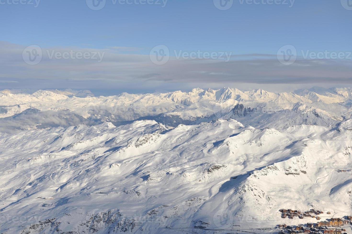 montaña nieve puesta de sol foto