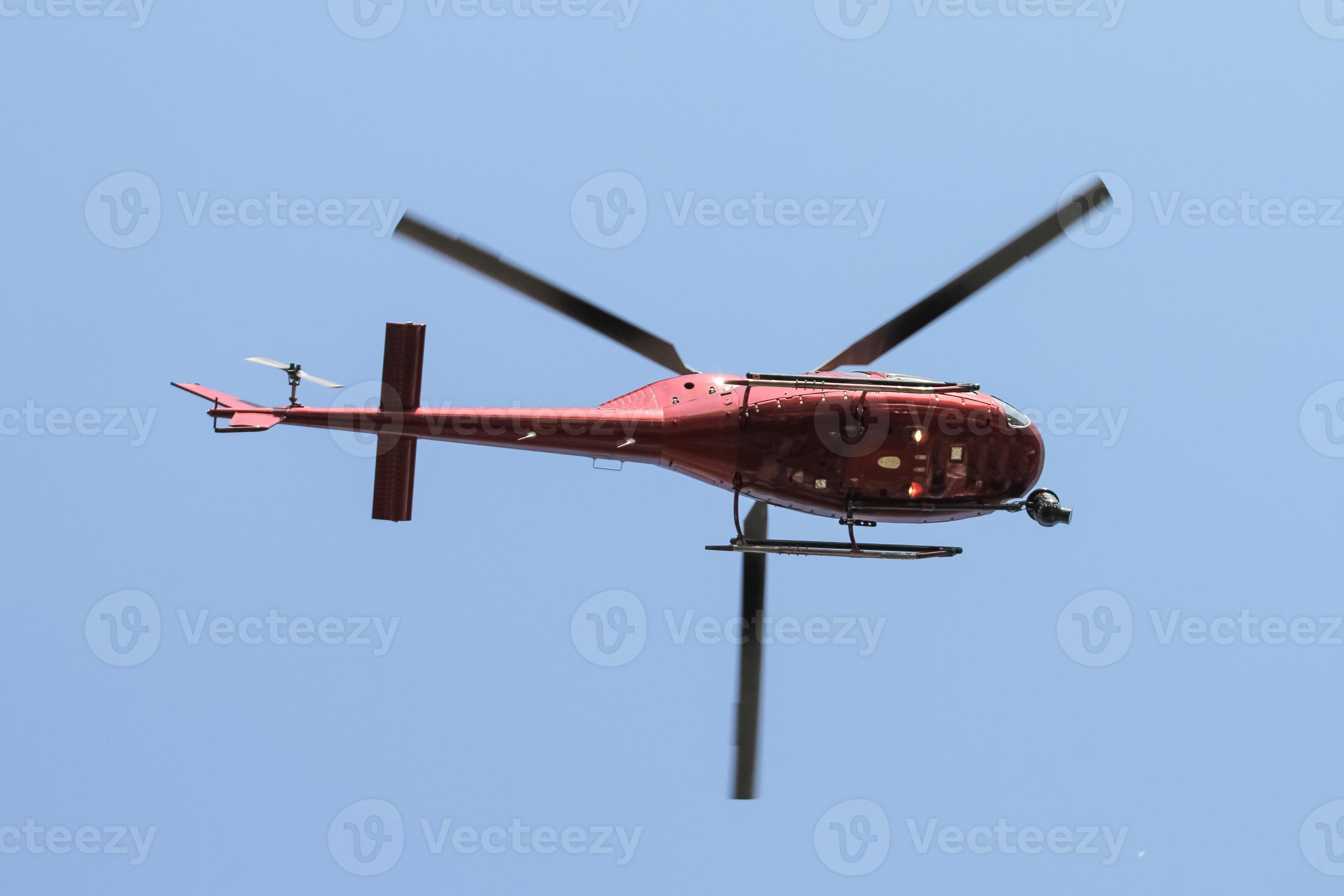 Why Are Helicopters Flying Over Boston Right Now 2023 - fg3oy8p