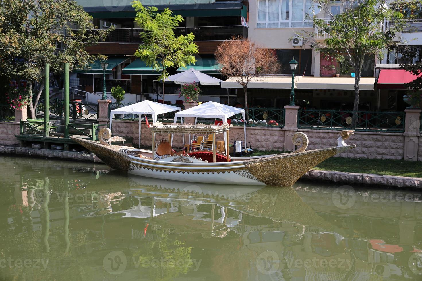 Porsuk River in Eskisehir photo