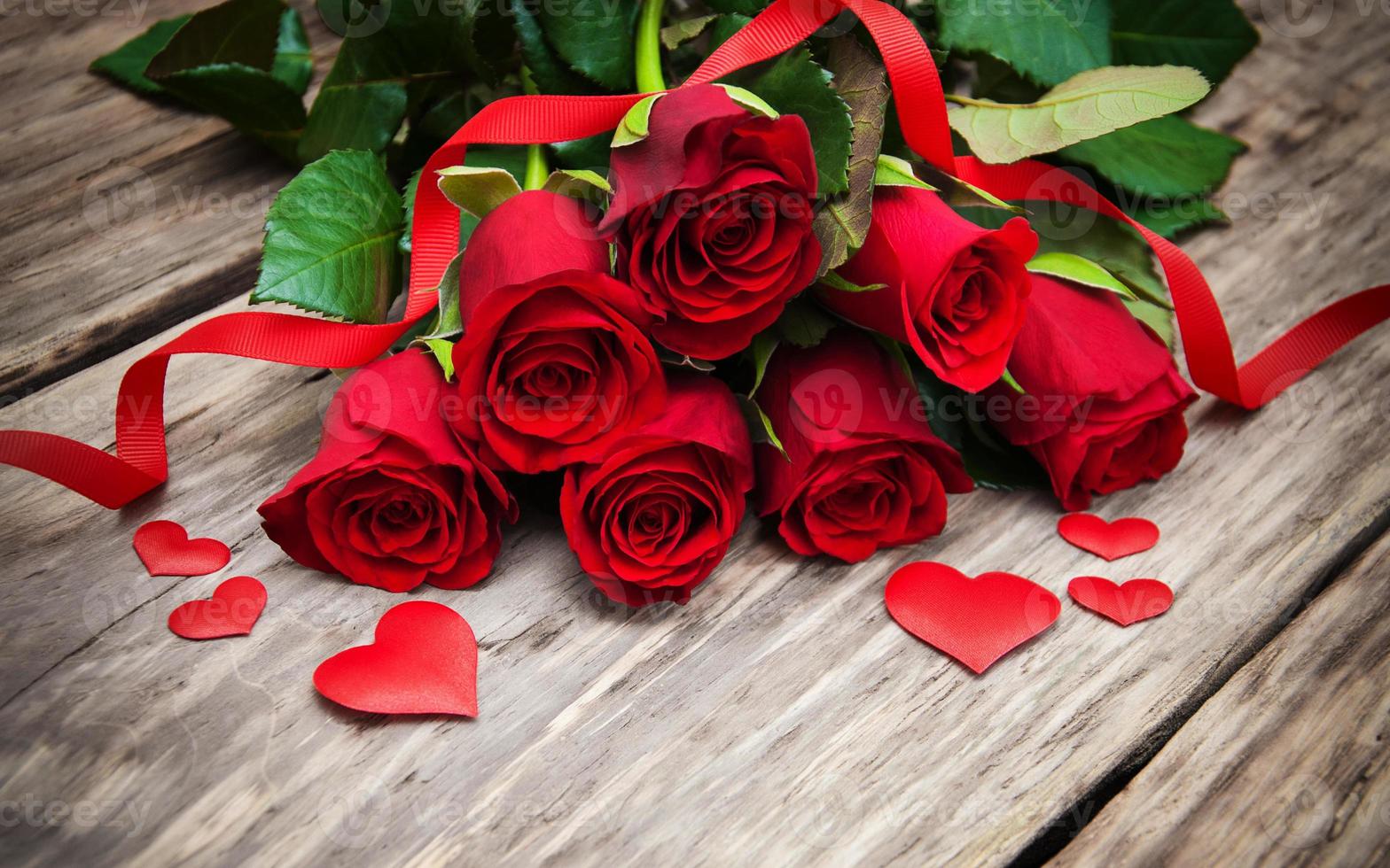Red rose and hearts photo