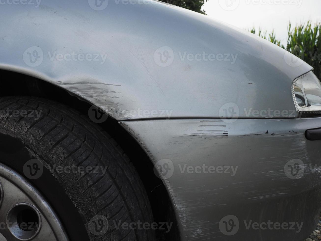 car body scratch photo