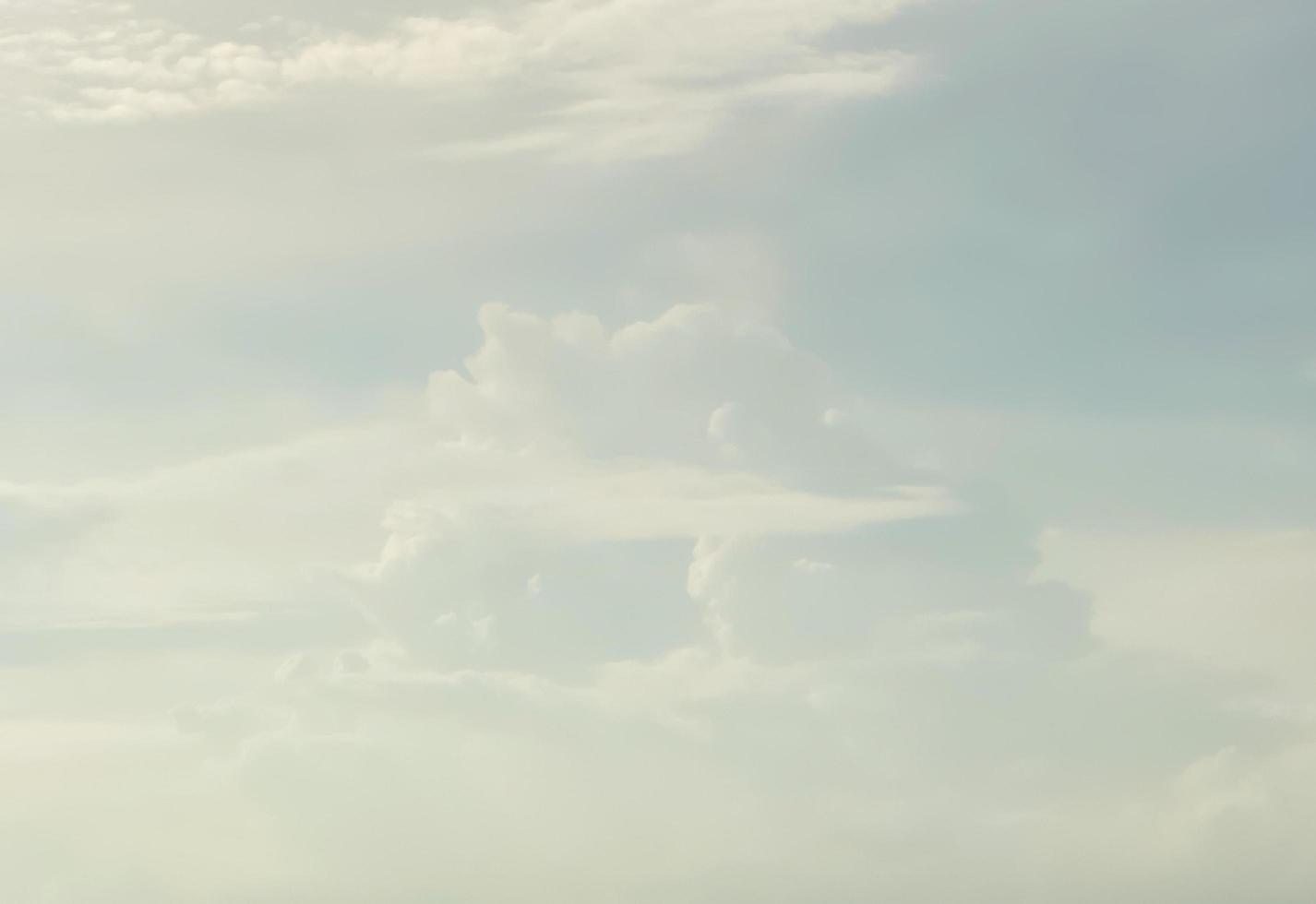 abstract cloudy background, beautiful natural streaks of sky and clouds, beautiful natural landscape photo