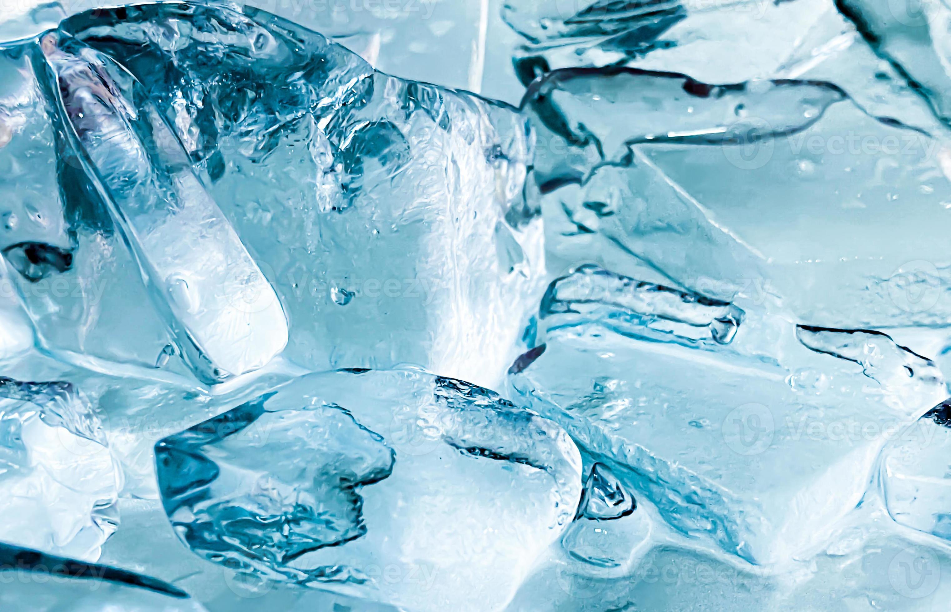 The ice cube shape has been adjusted to add color,It will help refresh