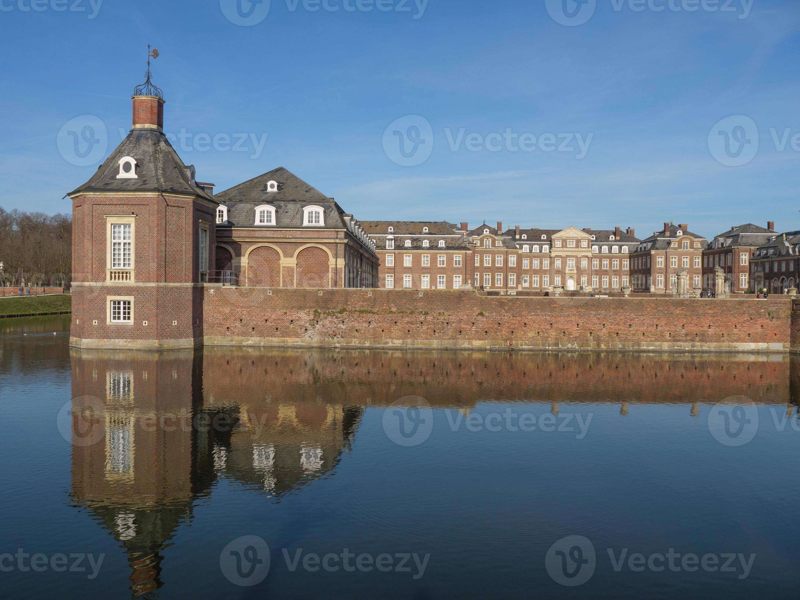 nordkirchen castle in germany 10187931 Stock Photo at Vecteezy