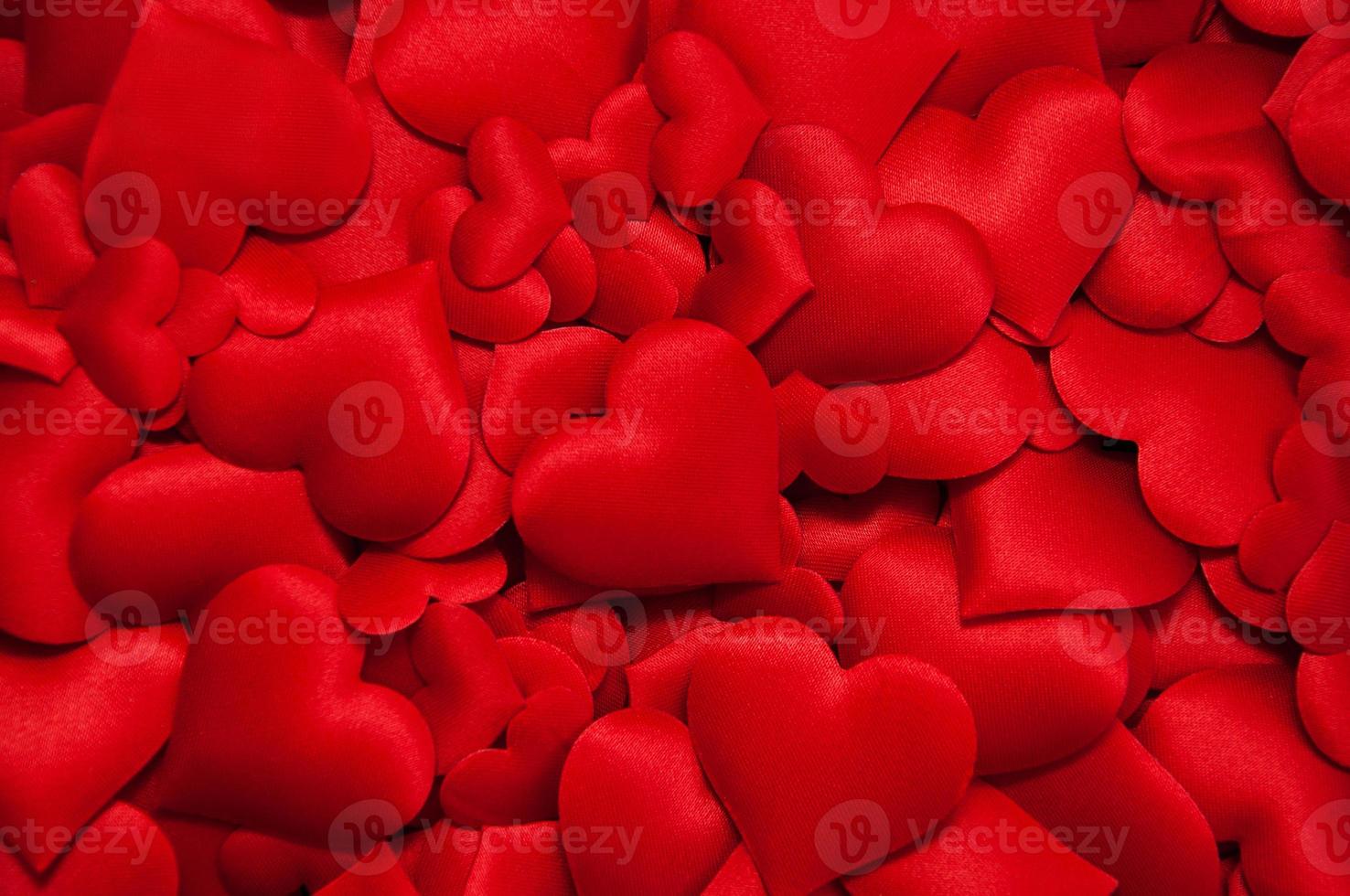 muchos corazones rojos foto