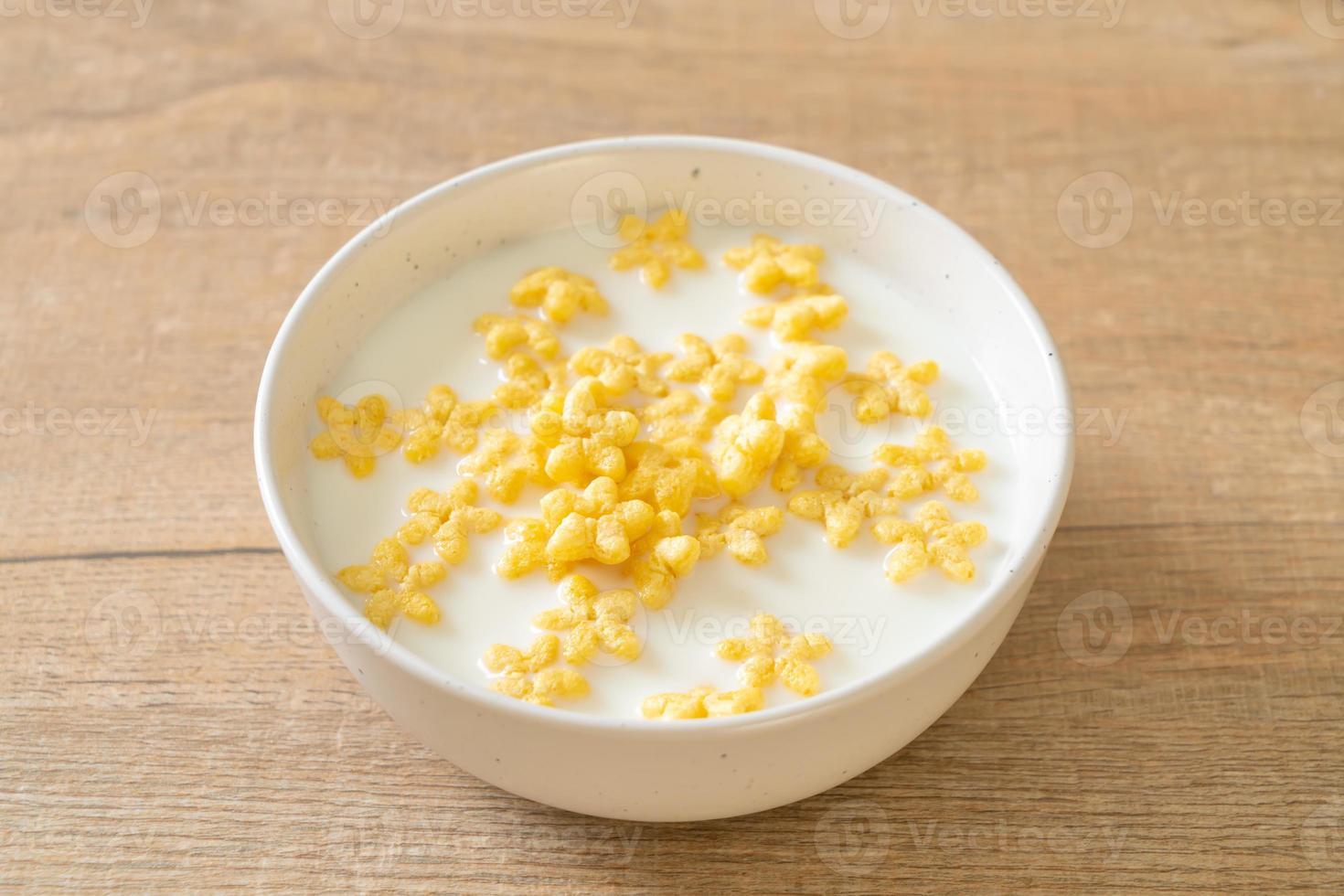 cereals with fresh milk photo