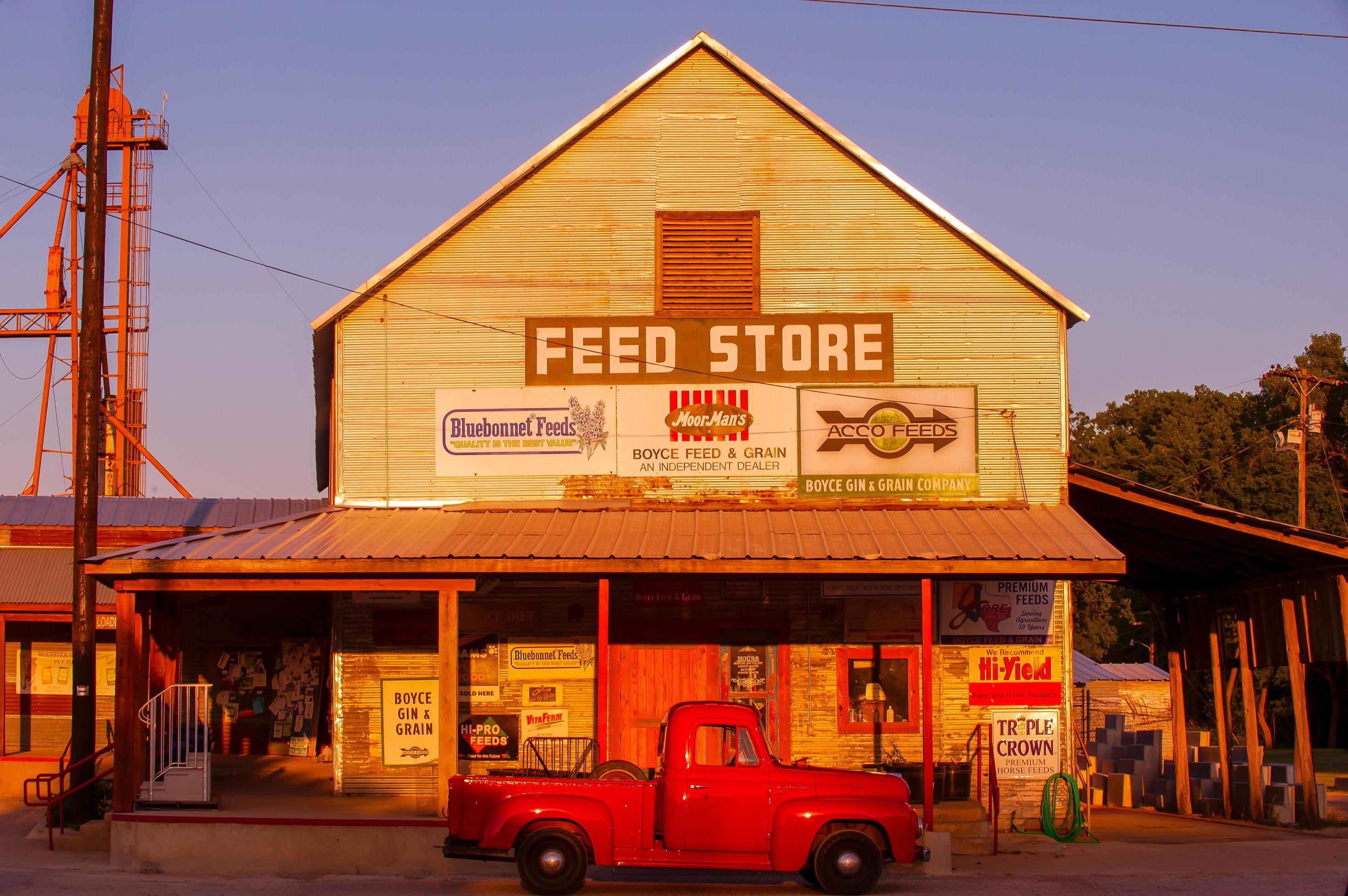 Waxahachie Texas Feed Store 10209562 Stock Photo at Vecteezy