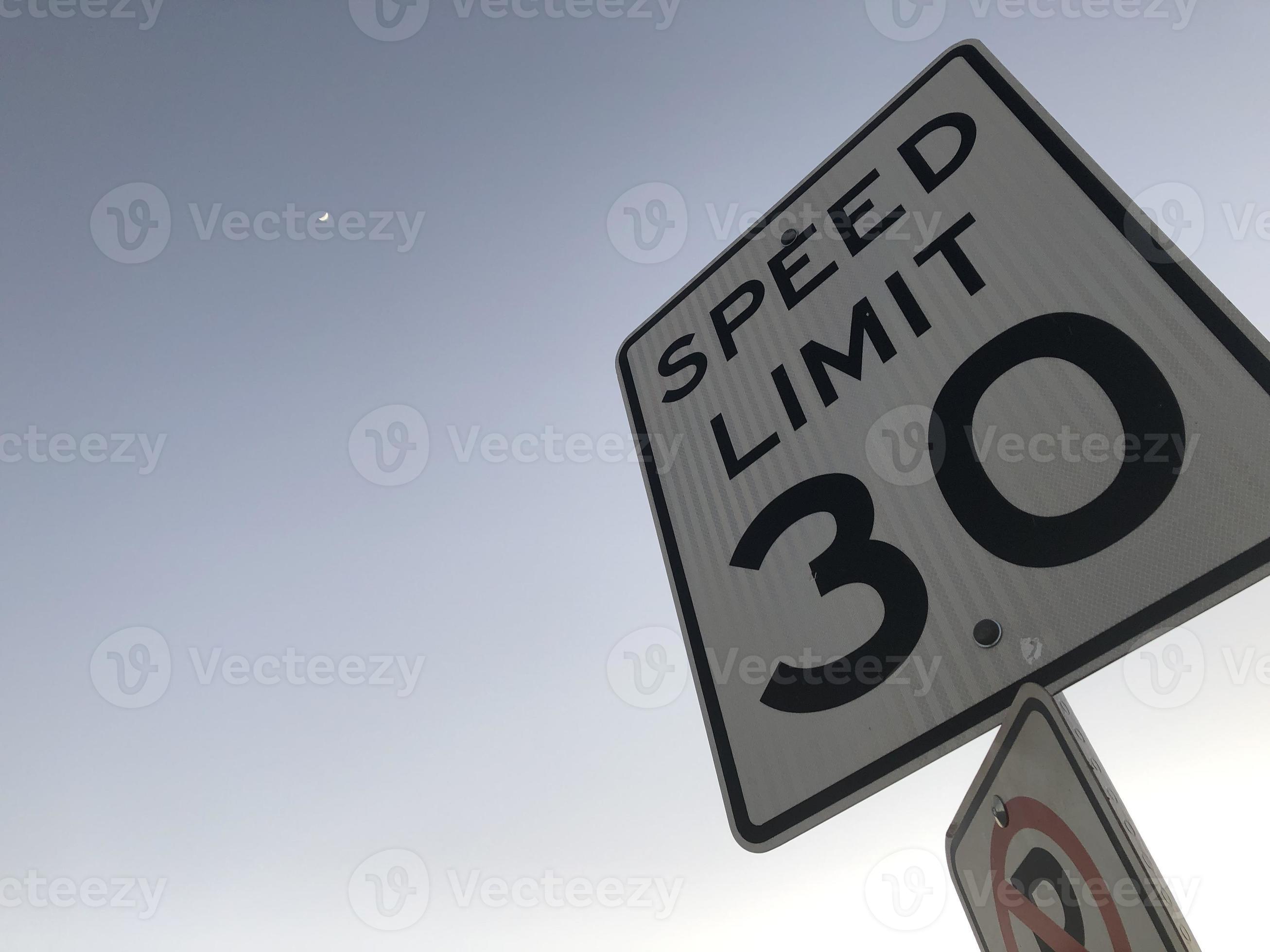 Speed Limit Sign 10217374 Stock Photo at Vecteezy