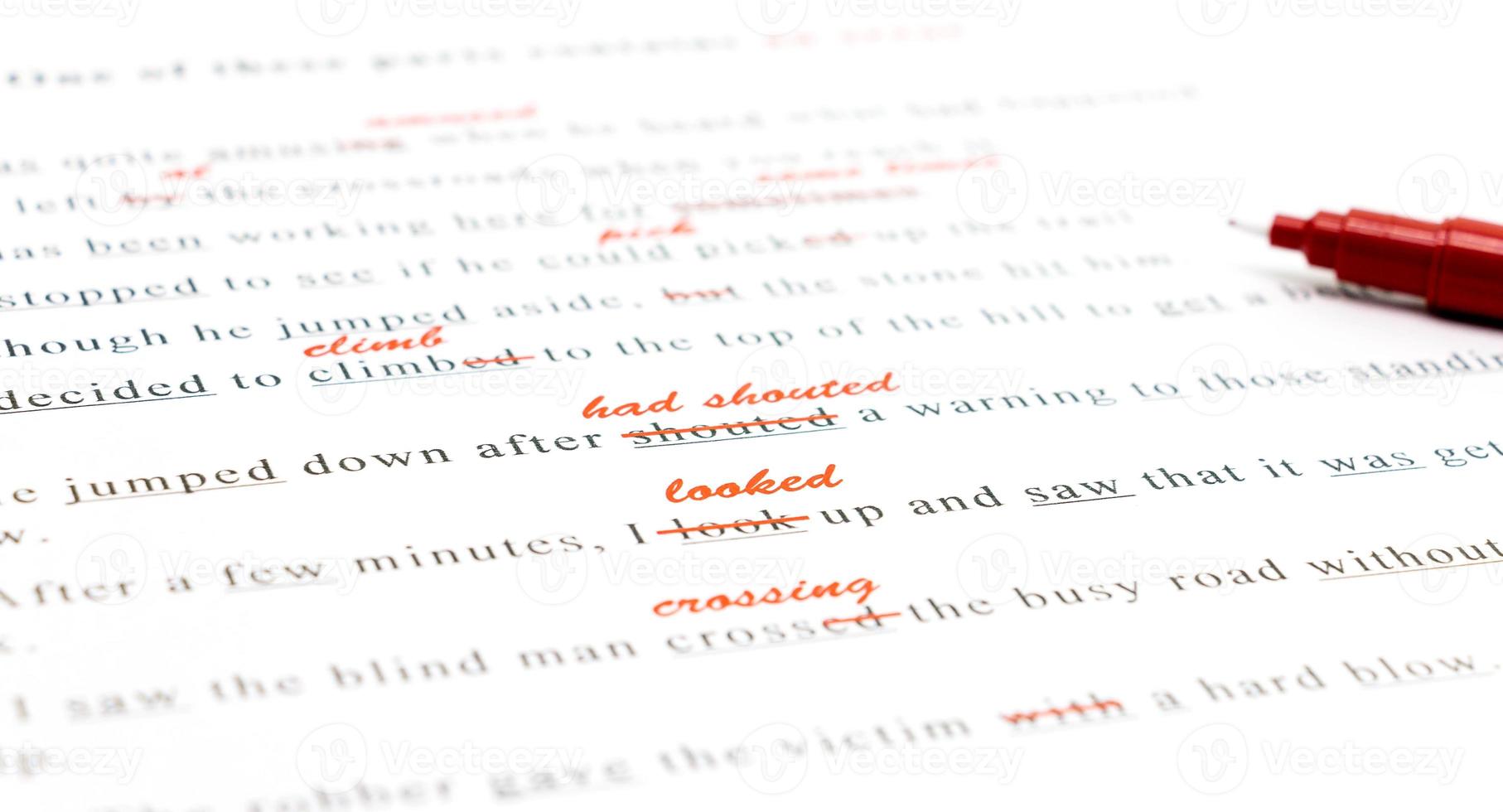 spelling check on English sentences photo