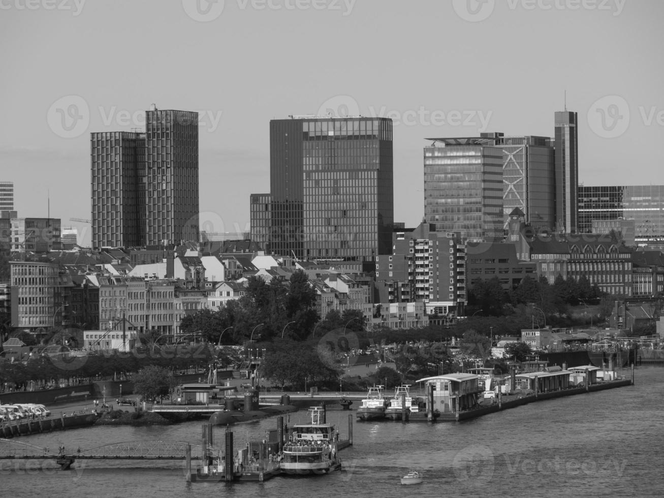Hamburg and the river elbe photo