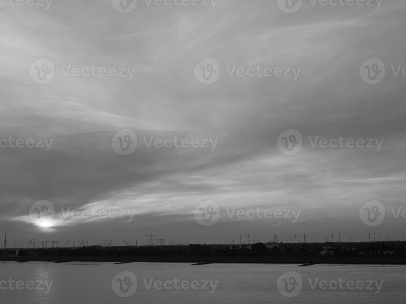 Hamburg and the river elbe photo