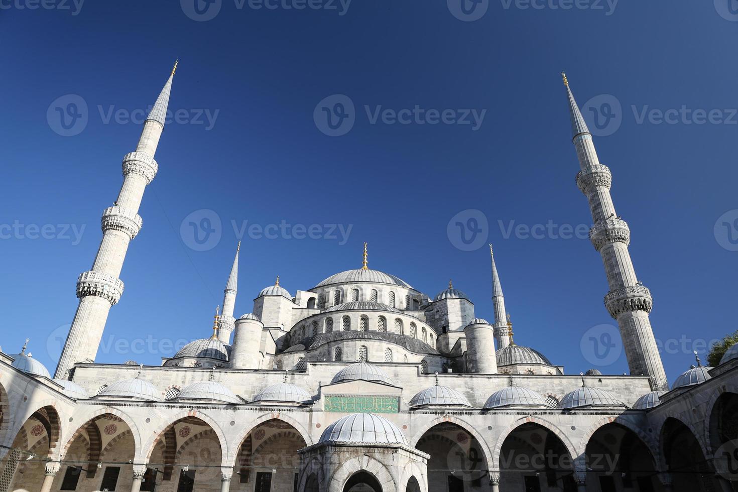 mezquita azul de sultanahmet en estambul foto