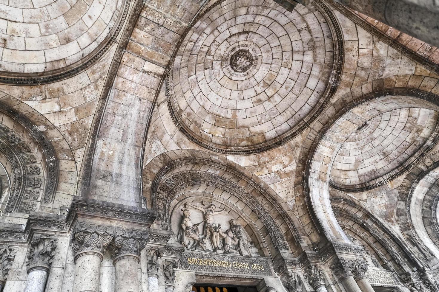 basílica sacre coeur en montmartre en parís, francia foto