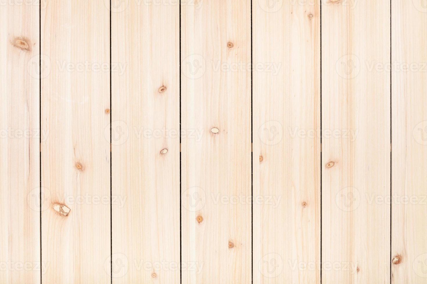 panel de madera de tablones de pino estrechos verticales foto