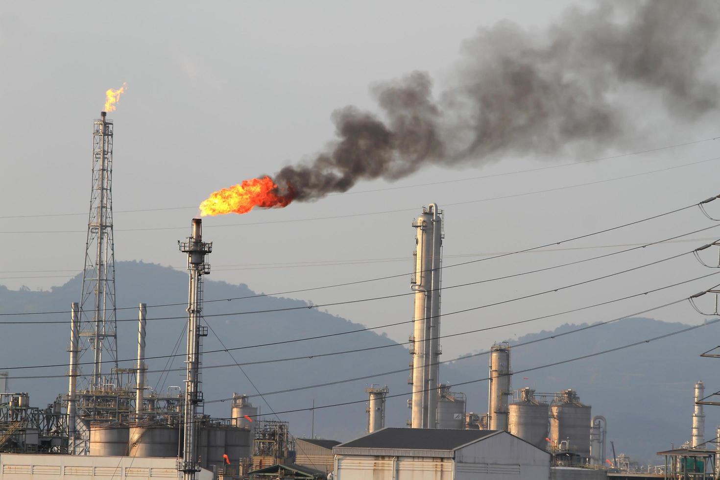 Torches for casing-head gas flaring during oil photo