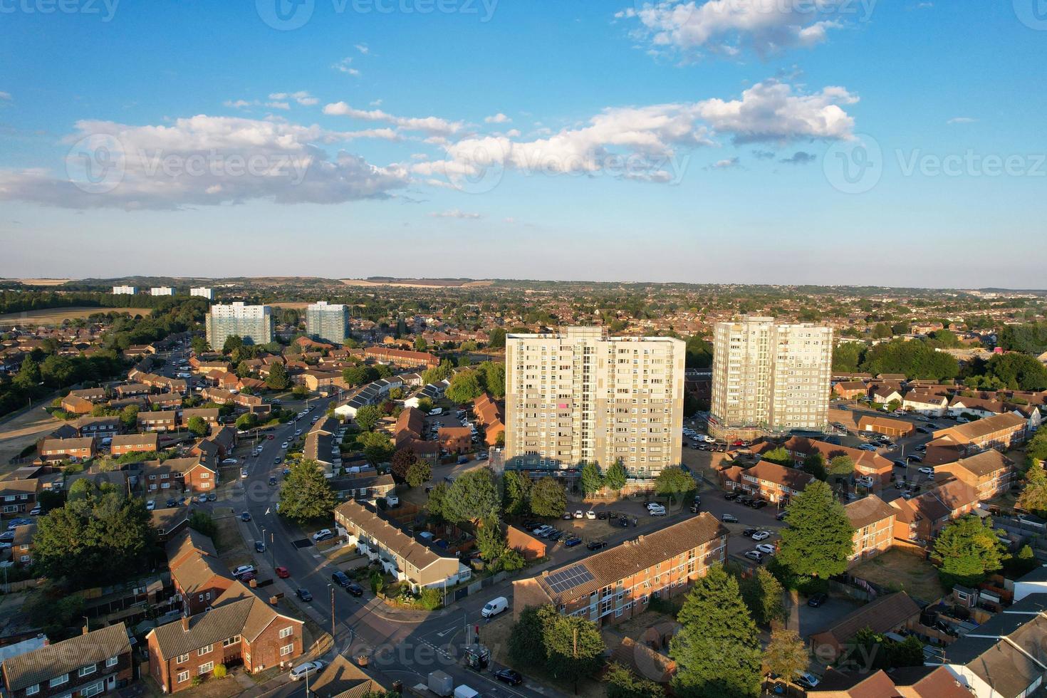 Beautiful Aerial view of North Luton City of England at Sunset Time photo