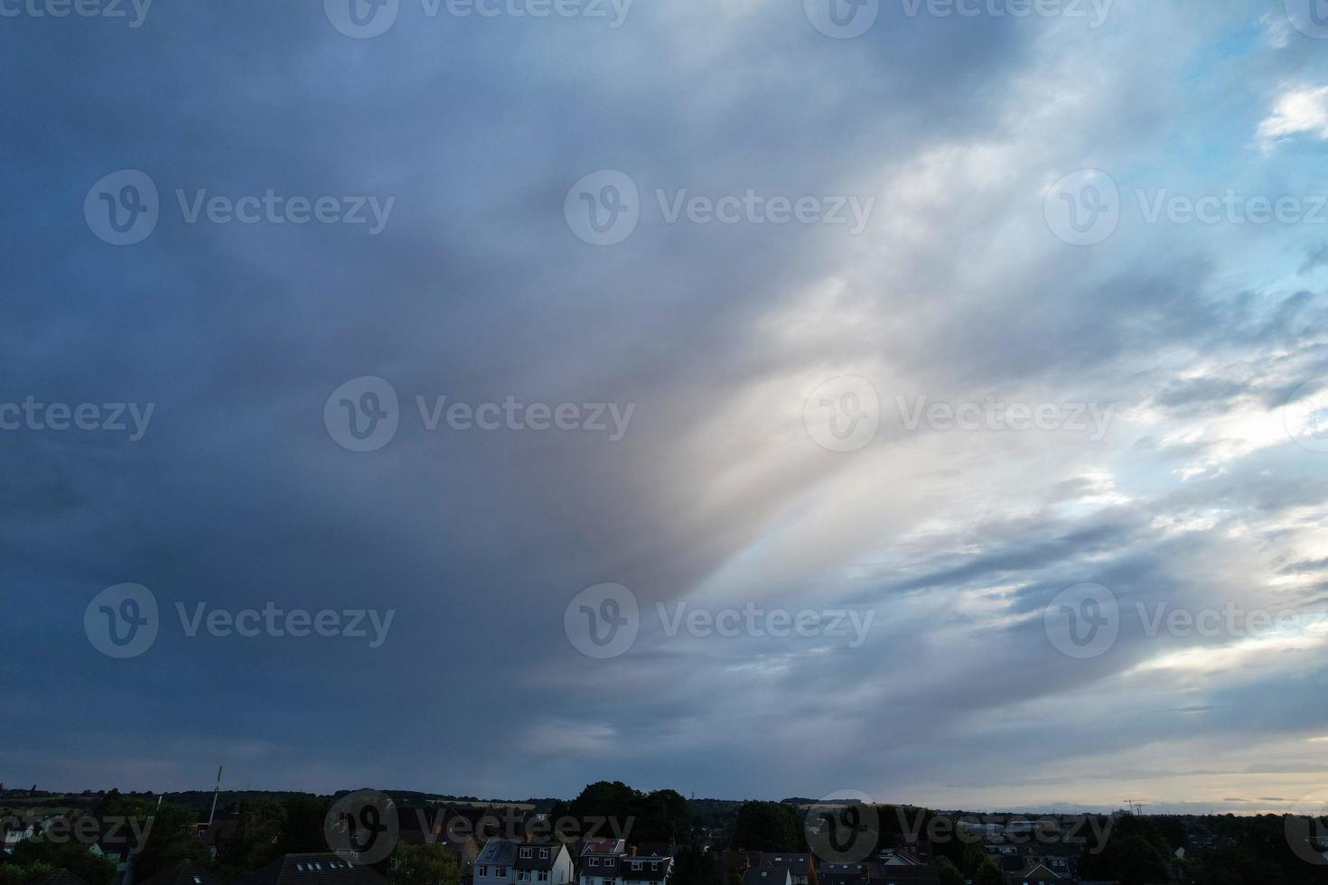 Beautiful Aerial View of Clouds at Sunset over Luton Town of England Great Britain photo