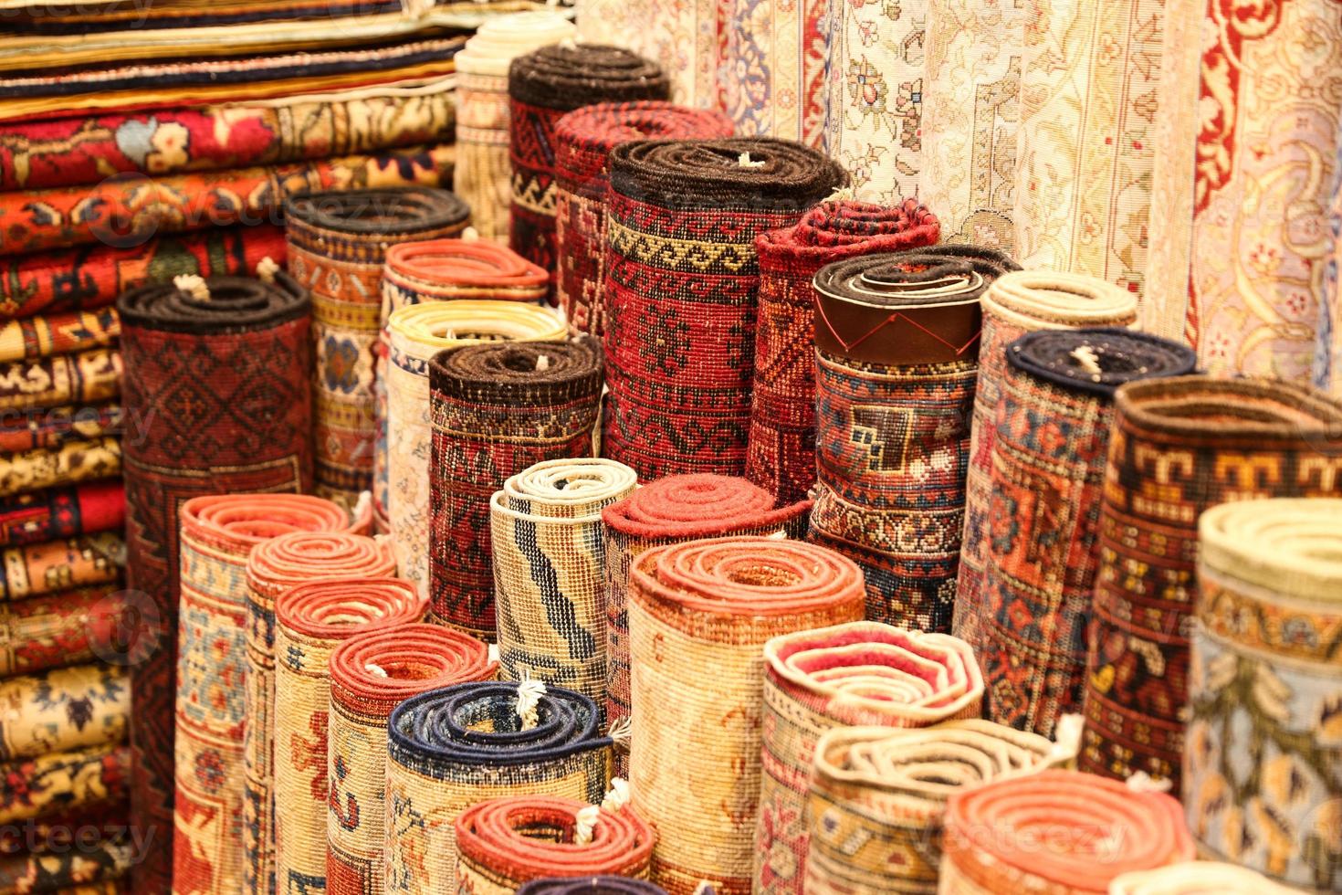 Turkish Carpets in Grand Bazaar 10292901 Stock Photo at Vecteezy