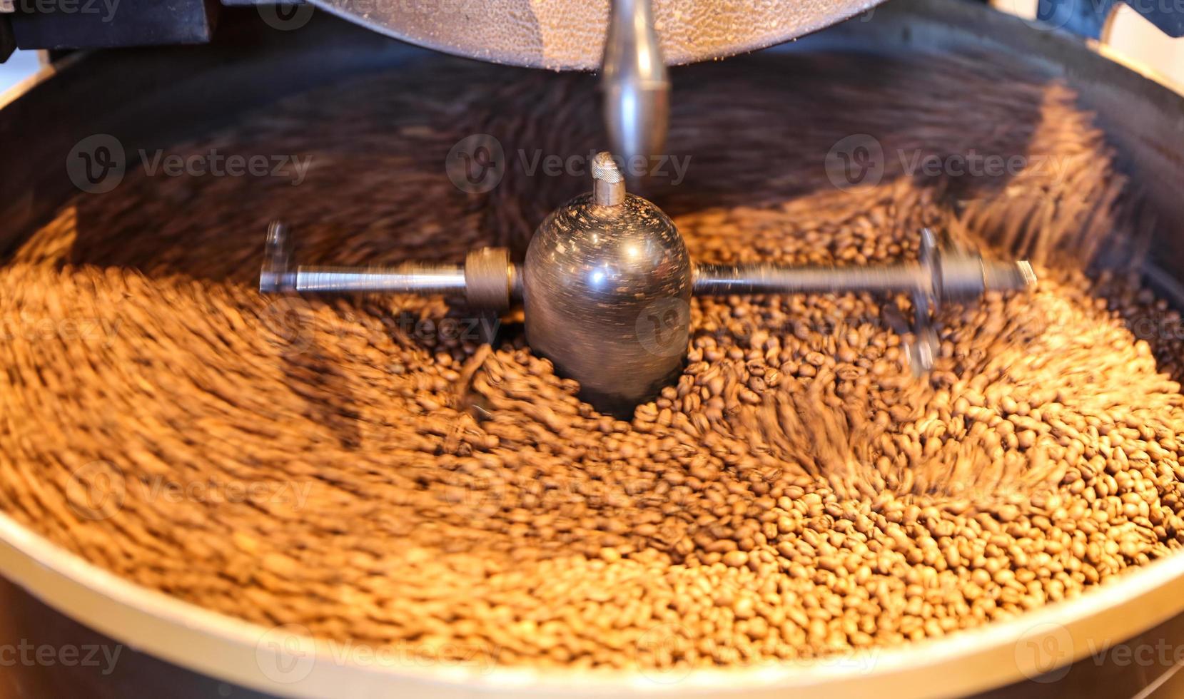 Green Coffee Beans Roasting photo