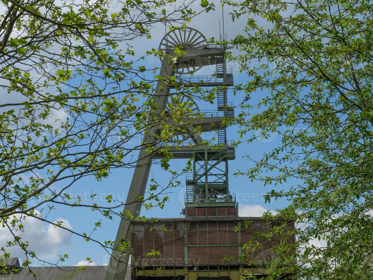 antigua mina de carbón en el ruhr alemán aerea foto