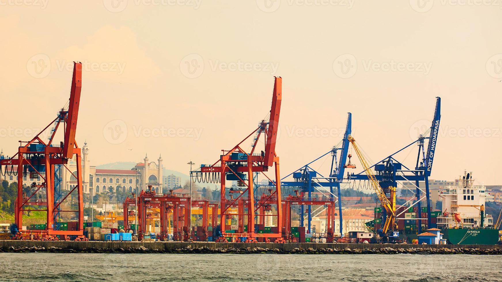 Haydarpasa Port and Container Terminal photo