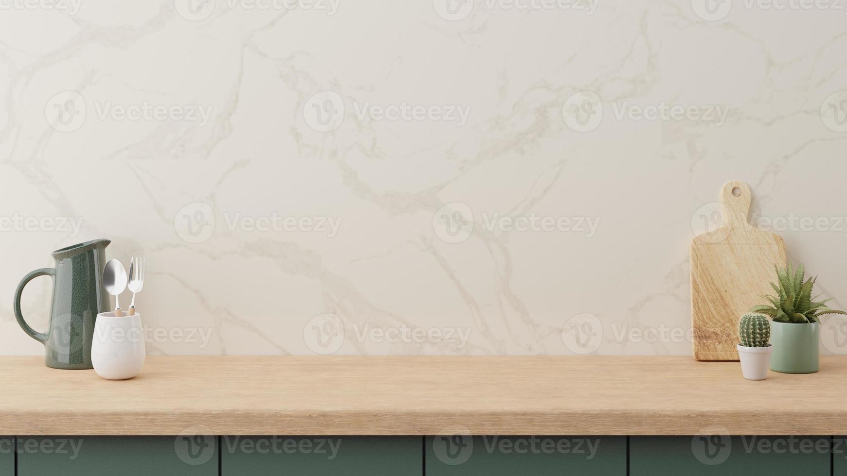 fondo de maqueta de mostrador mínimo con encimera de madera brillante pared de mármol verde con planta de jarrón. interior de la cocina foto