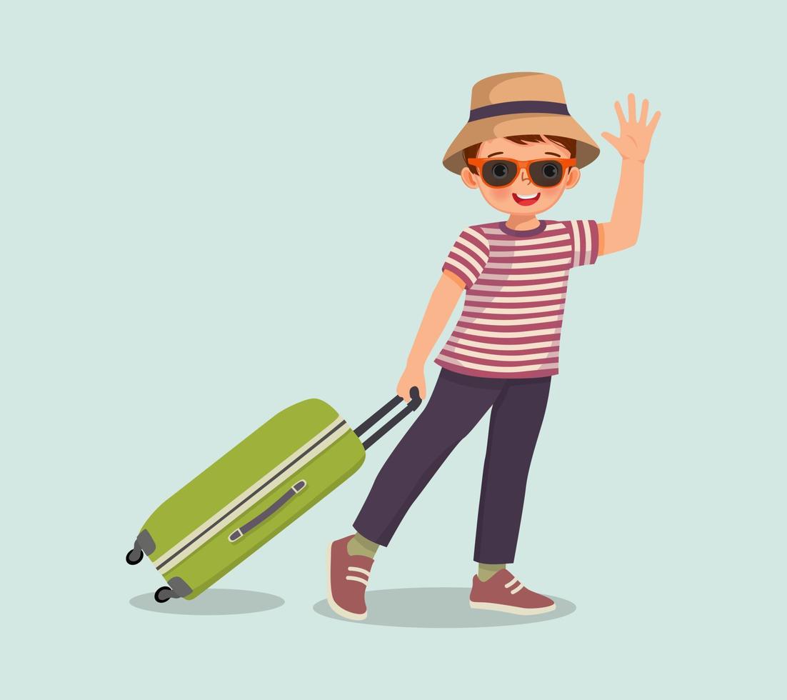 un niño lindo usa sombrero y gafas de sol tirando de la maleta y saludando con la mano para viajar en vacaciones de verano vector