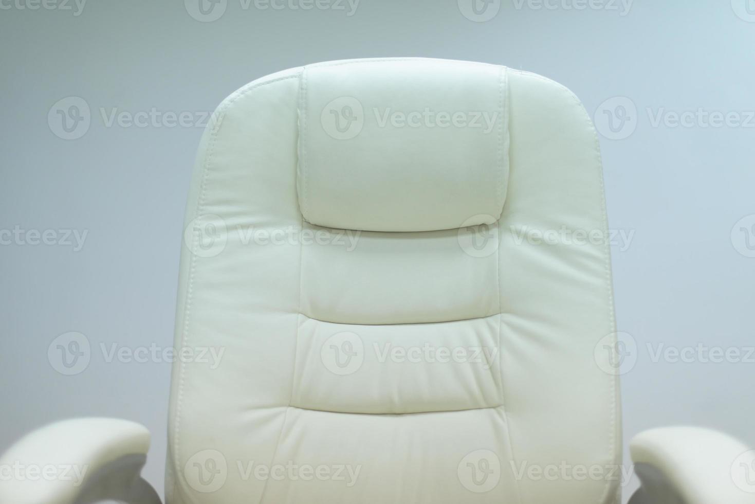 silla de oficina blanca foto