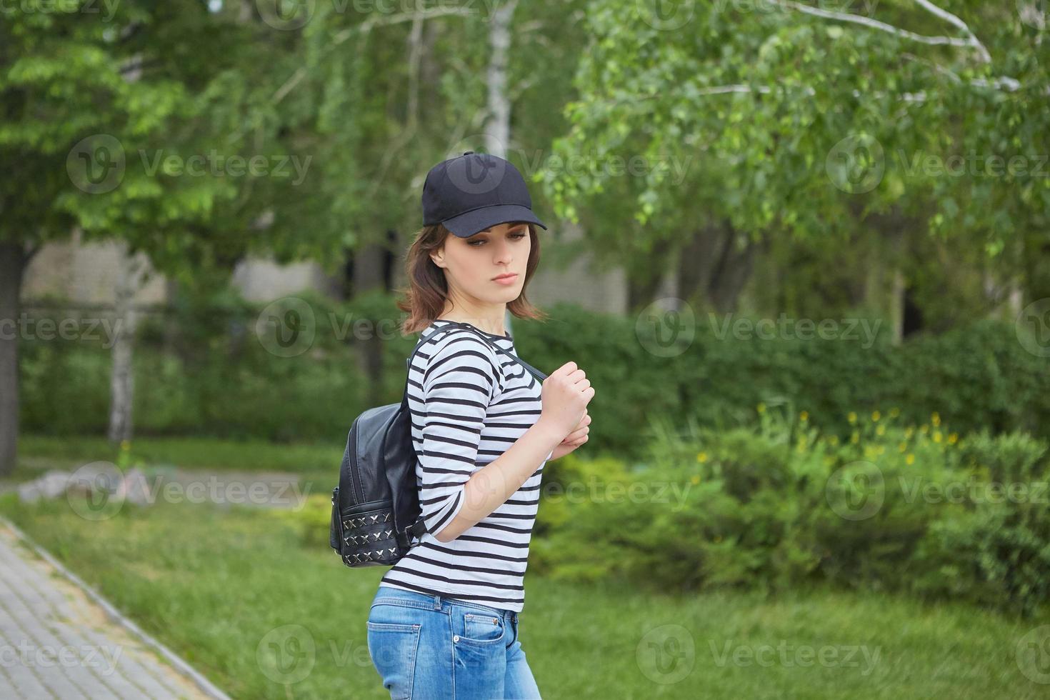 Beautiful young woman photo