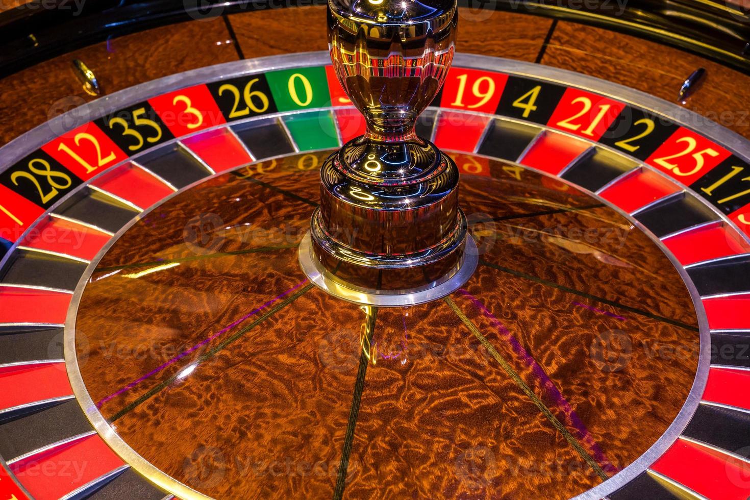 ruleta de mesa de juego de elite casino foto