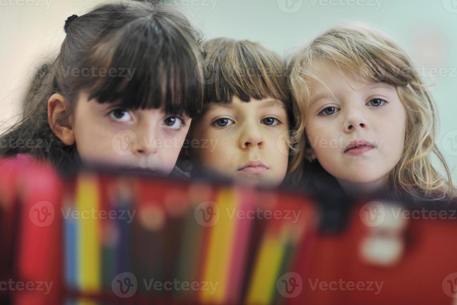 niños en edad preescolar foto