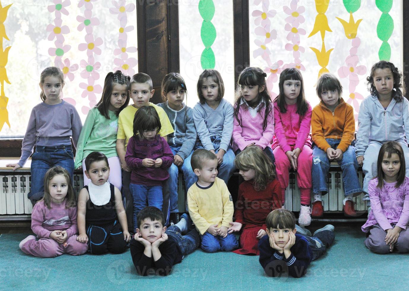 niños en edad preescolar foto