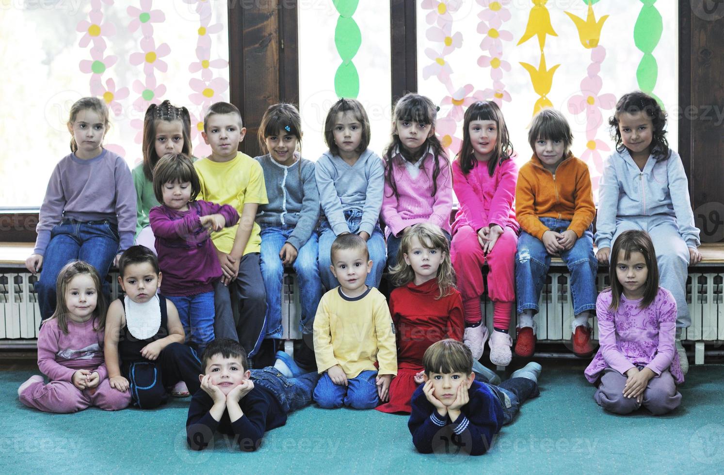 niños en edad preescolar foto