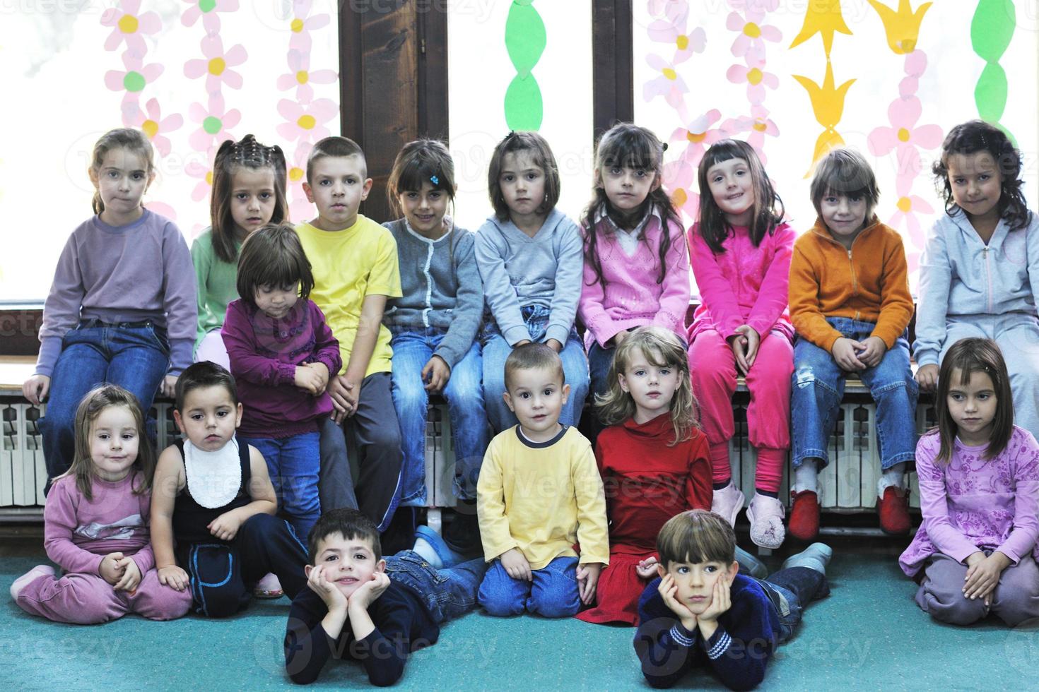 niños en edad preescolar foto