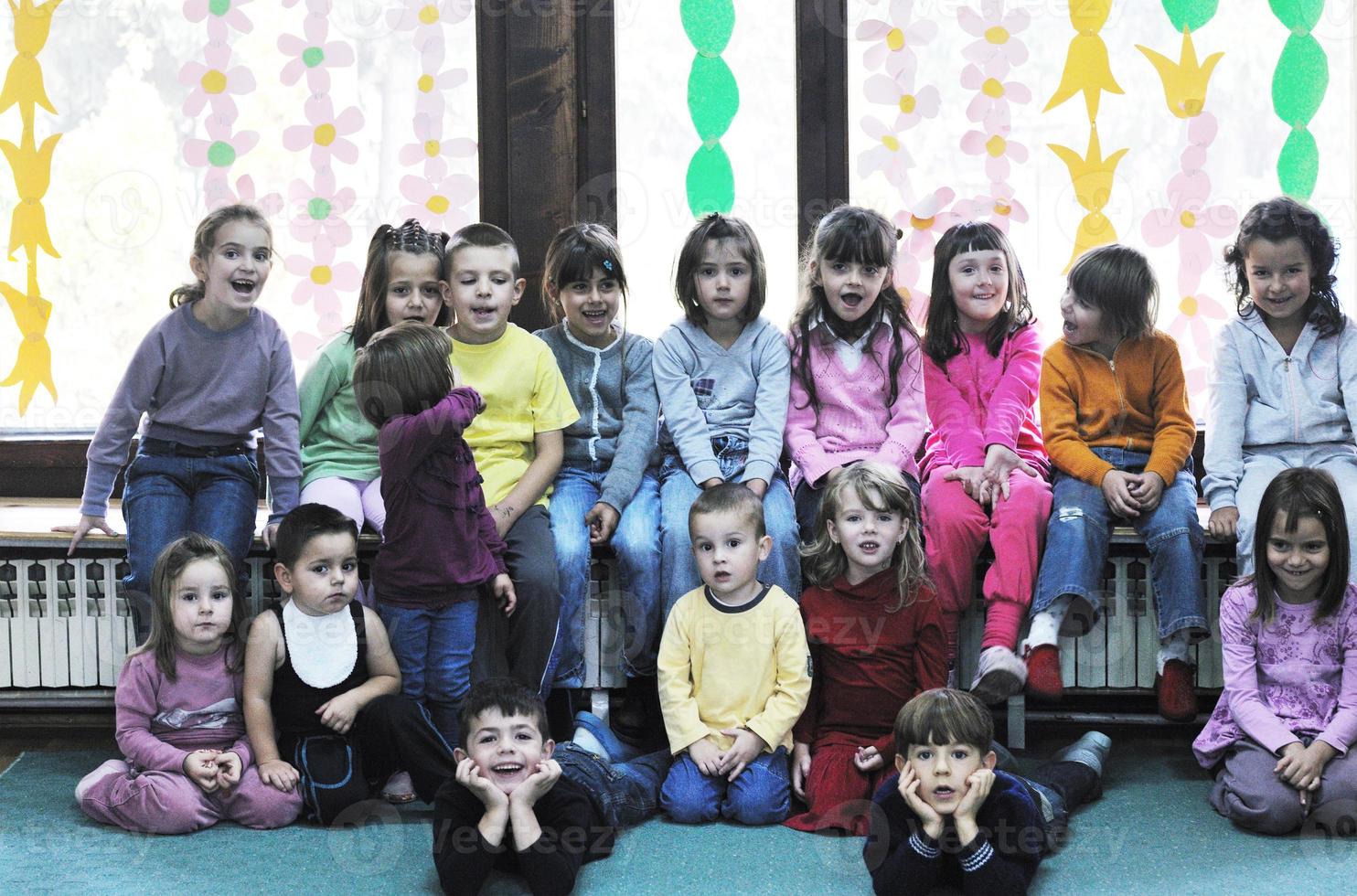 niños en edad preescolar foto