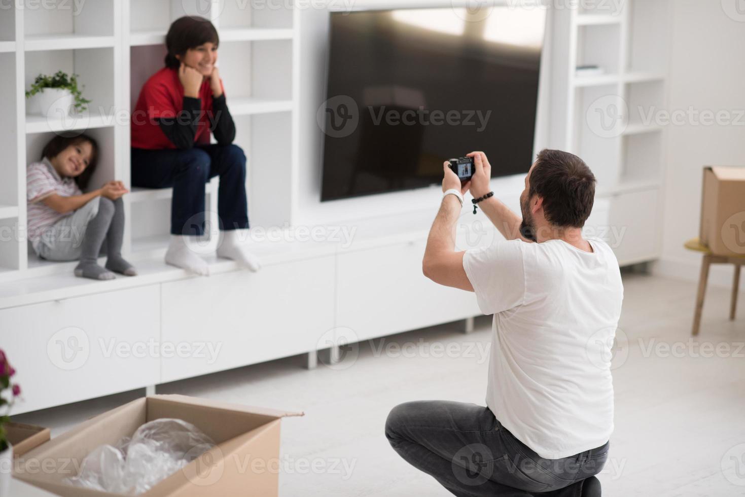 Photoshooting with kids models photo