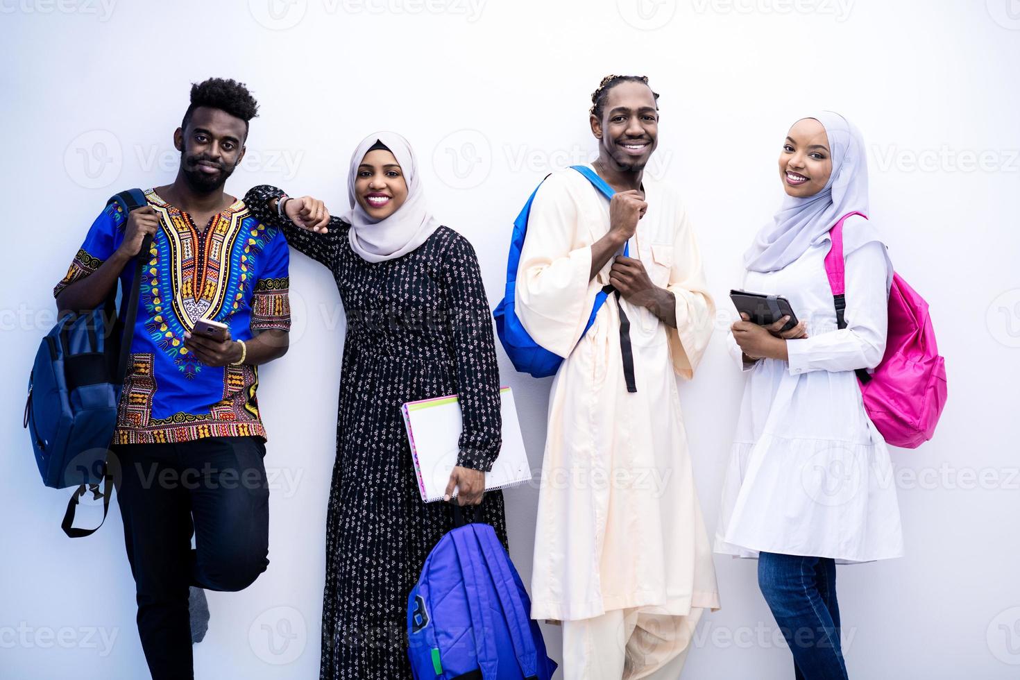 retrato de grupo de estudiantes africanos foto