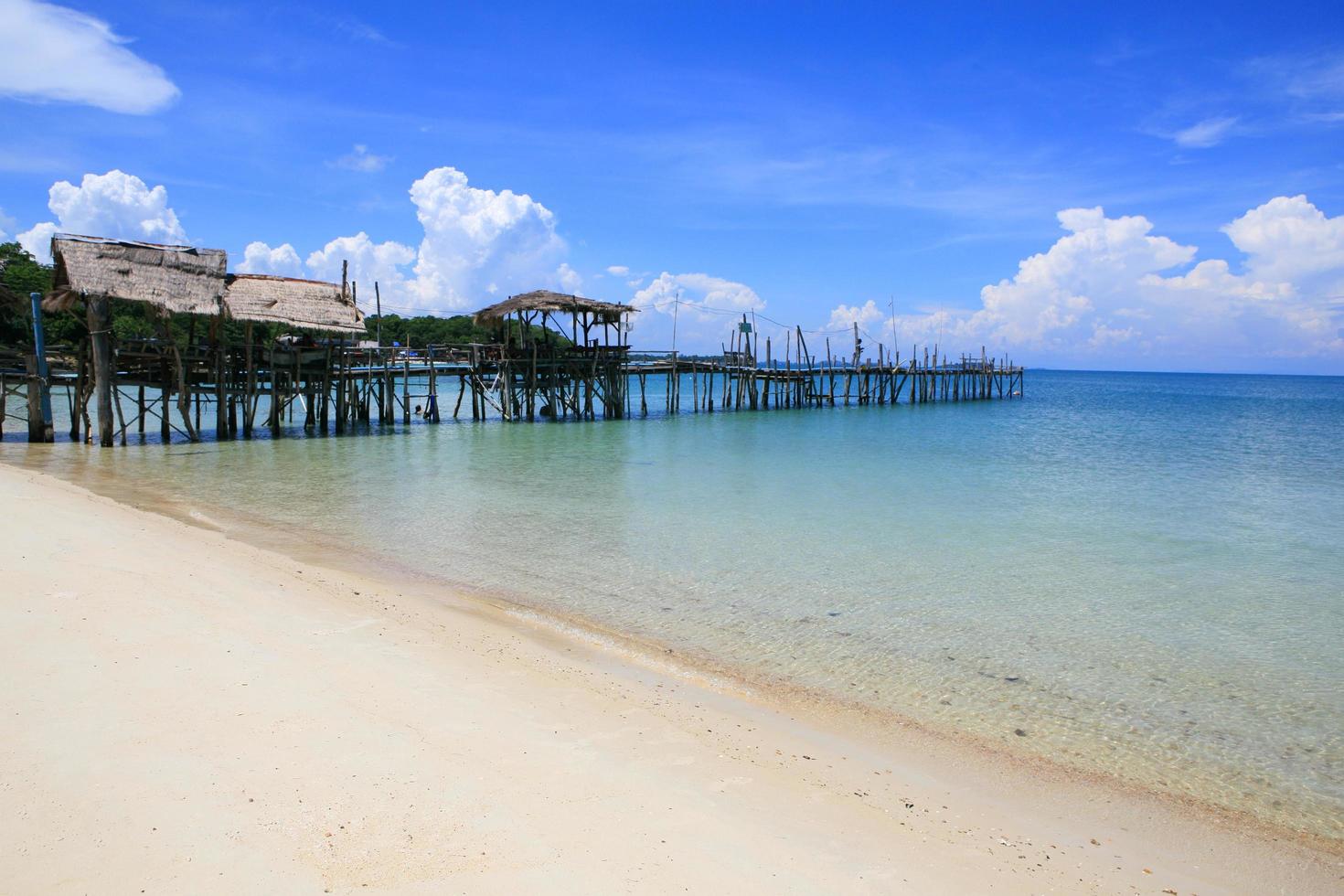 Traditional floating restaurants Thai style on the beach. photo