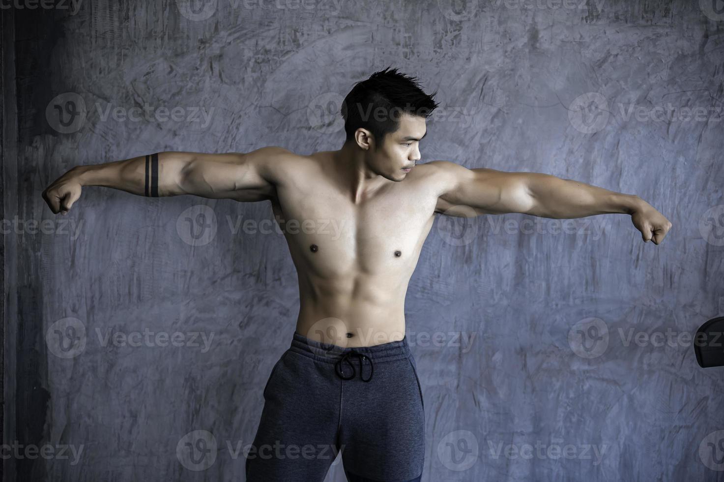 Portrait of asian man big muscle at the gym,Thailand people,Workout for good healthy,Body weight training,Fitness at the gym concept 10452662 Stock Photo at Vecteezy Portrait of asian man big muscle at the gym,Thailand people,Workout for good healthy,Body weight training,Fitness at the gym concept 10452662 Stock Photo at Vecteezy