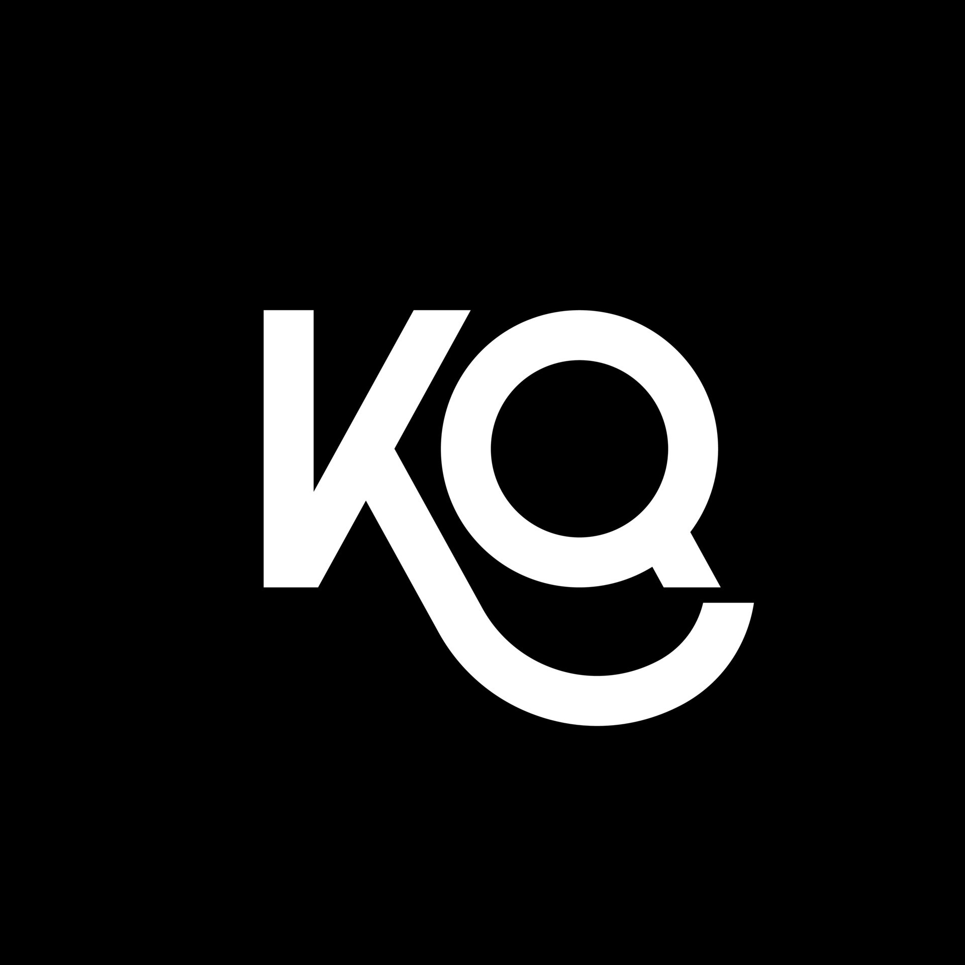 diseño de logotipo de letra kq sobre fondo negro. concepto de logotipo