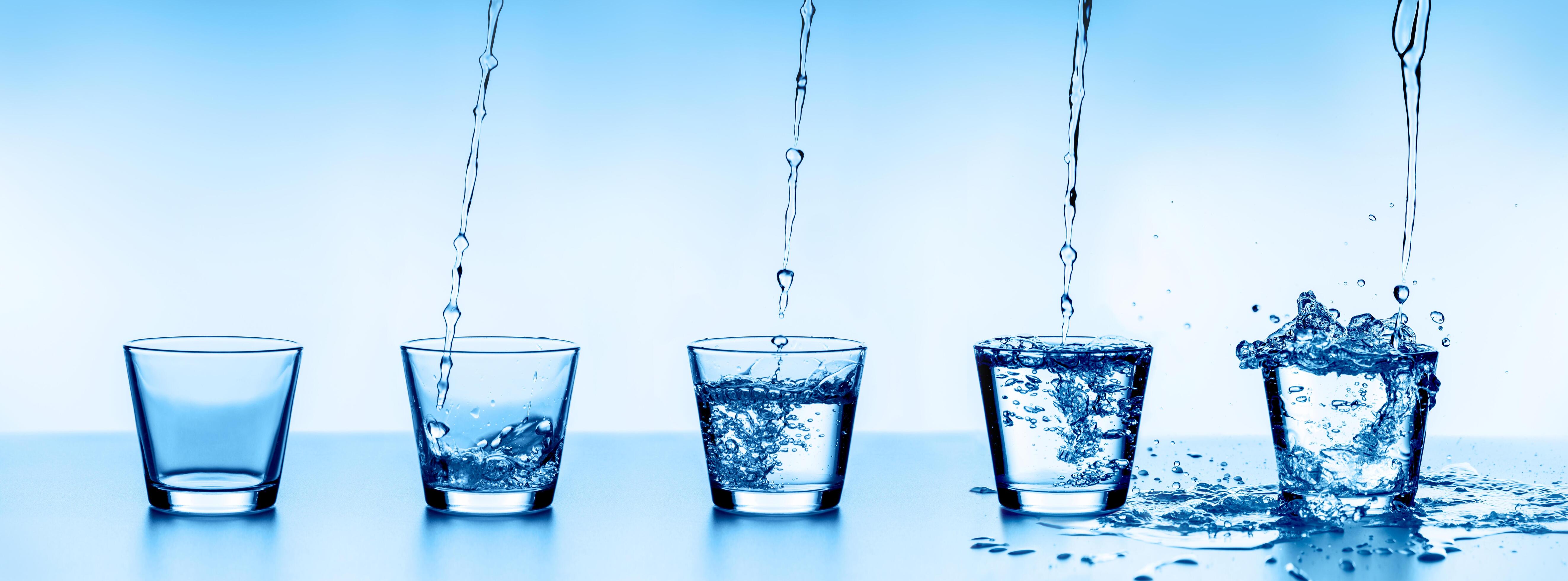 Five Water Glasses Of Water Arranged In Ascending Order 10510725 five-water-glasses-of-water-arranged-in-ascending-order-10510725