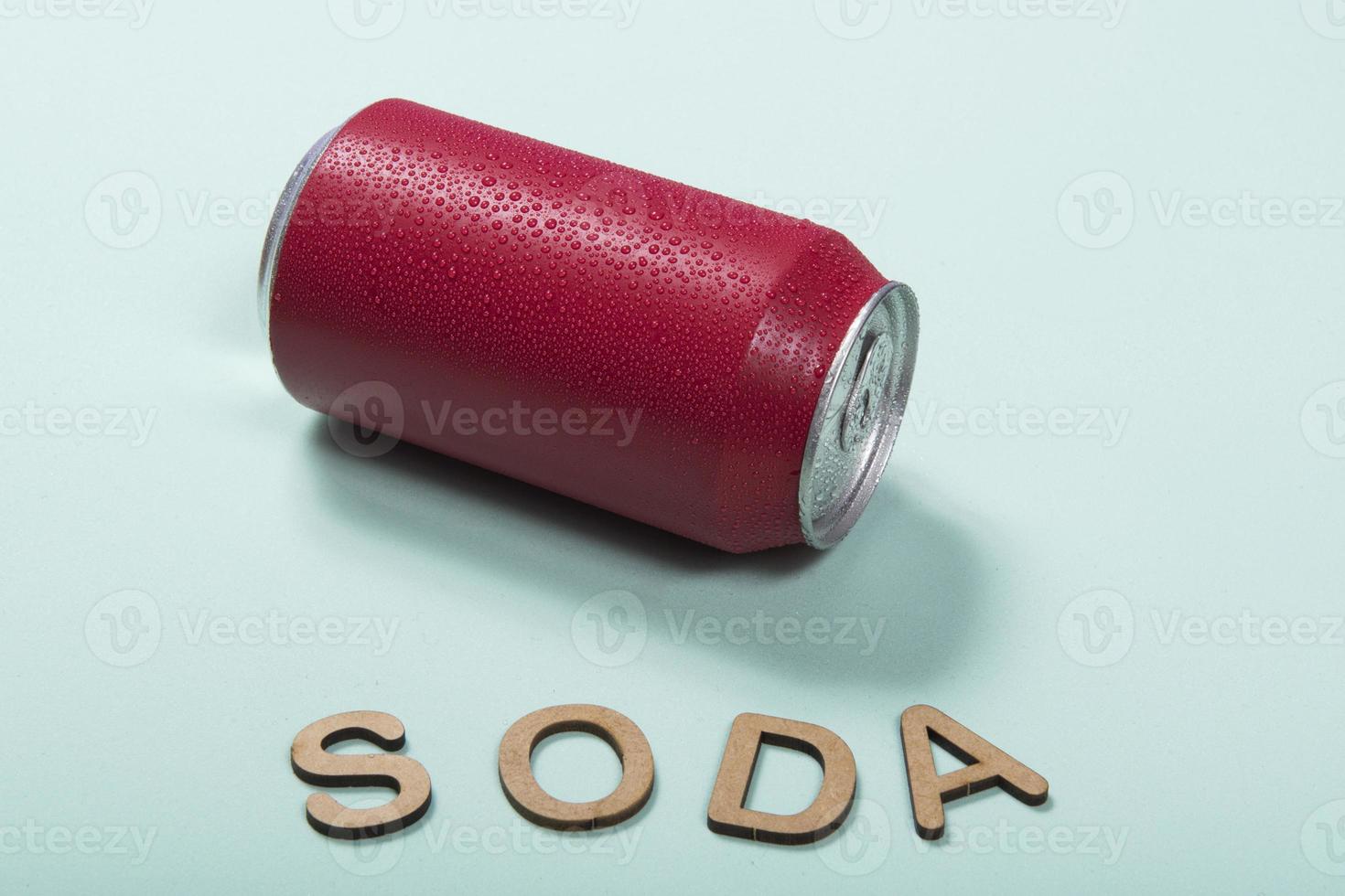 colorful aluminum soda can photo