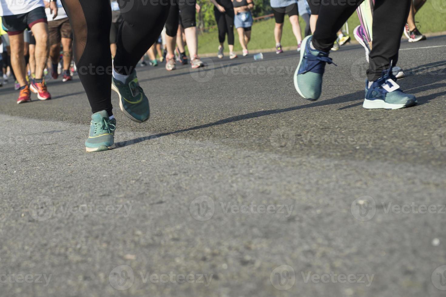 Street leg runner photo