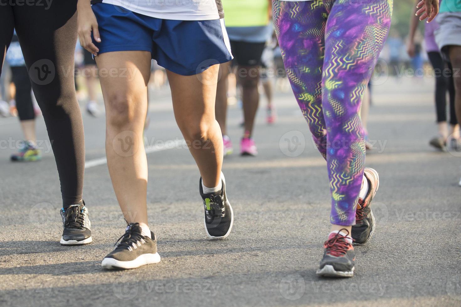 Street leg runner photo