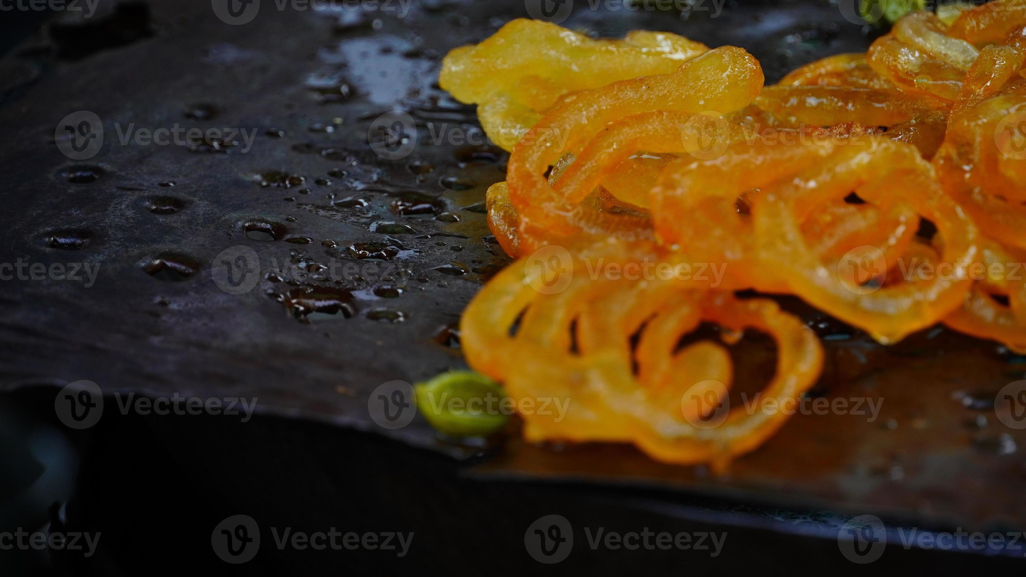 handmade jalebi in indian street. 10601632 Stock Photo at Vecteezy