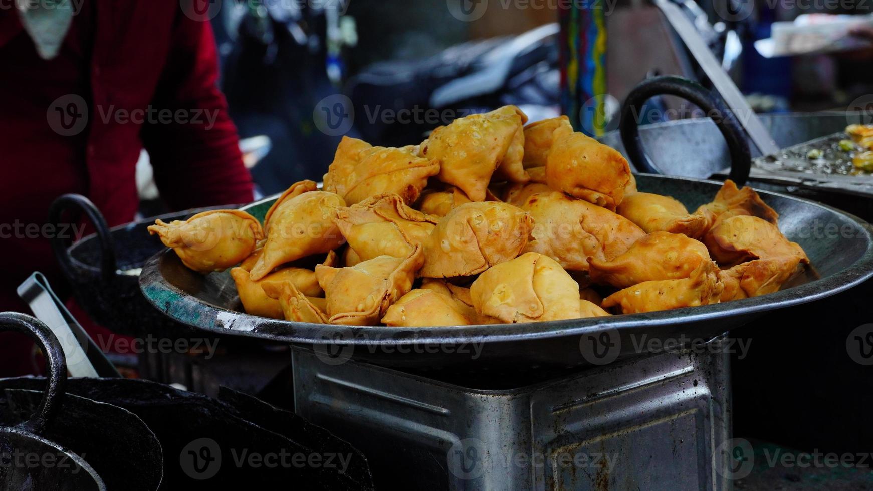 samosa indian street food hd photo