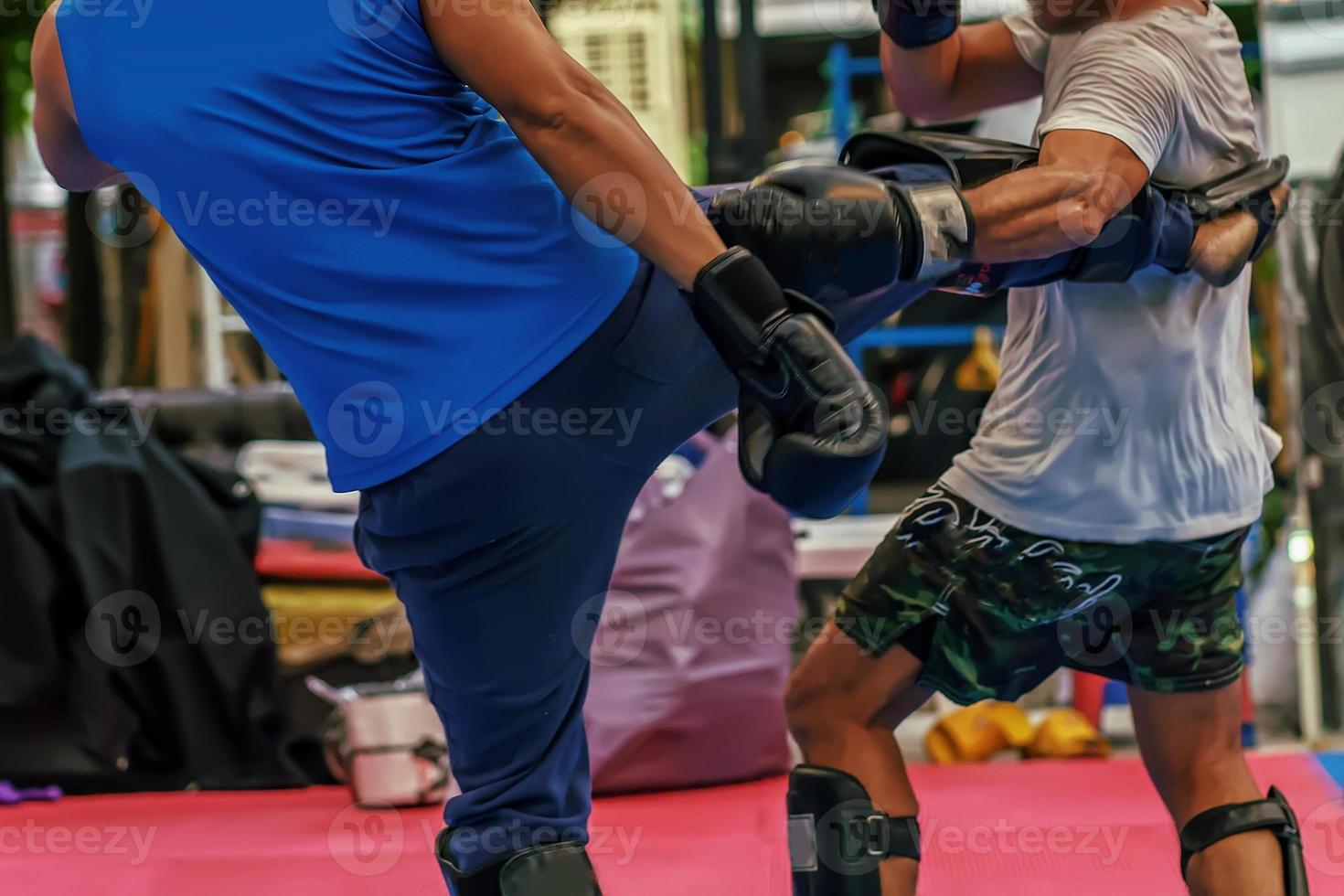 Sparring thai boxing photo