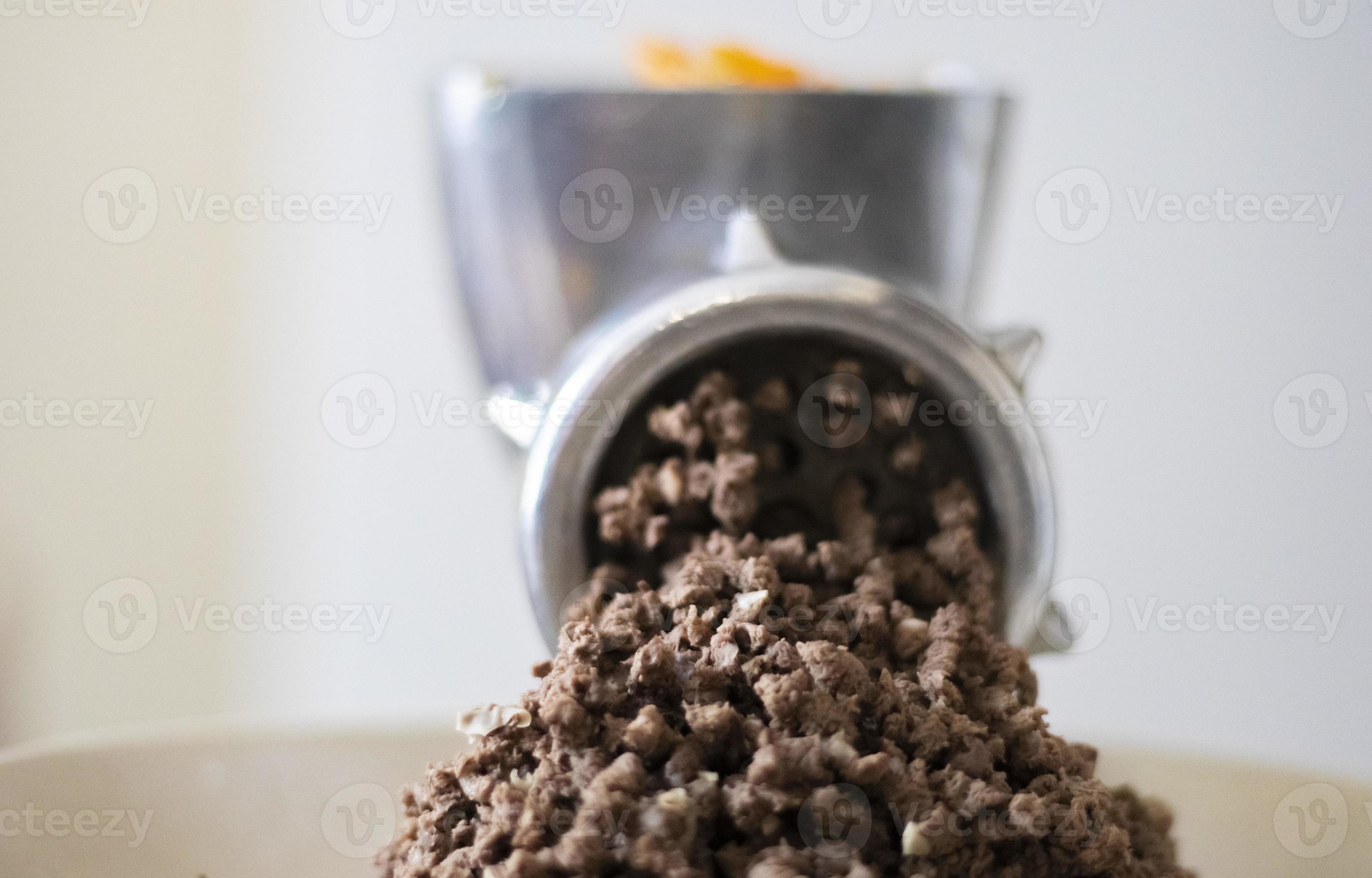 Mechanical meat grinder deals